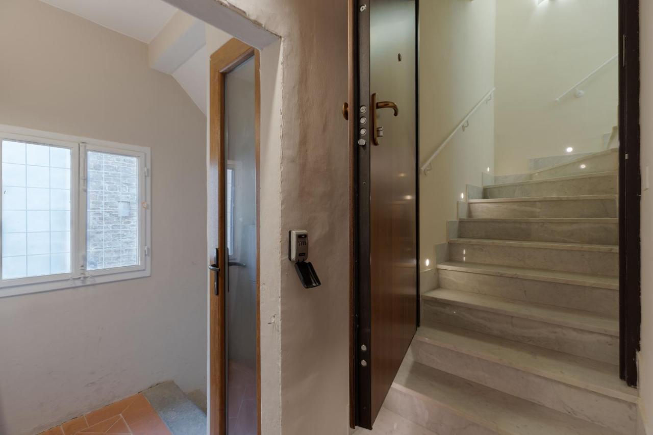 Borgo San Jacopo Penthouse By 360Rentals フィレンツェ エクステリア 写真