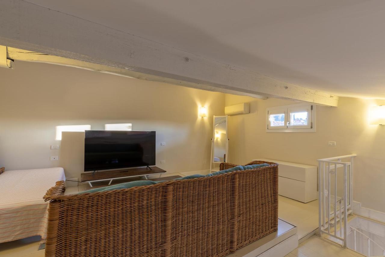 Borgo San Jacopo Penthouse By 360Rentals フィレンツェ エクステリア 写真